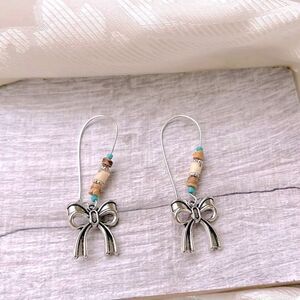 5/$25 BOW EARRINGS
